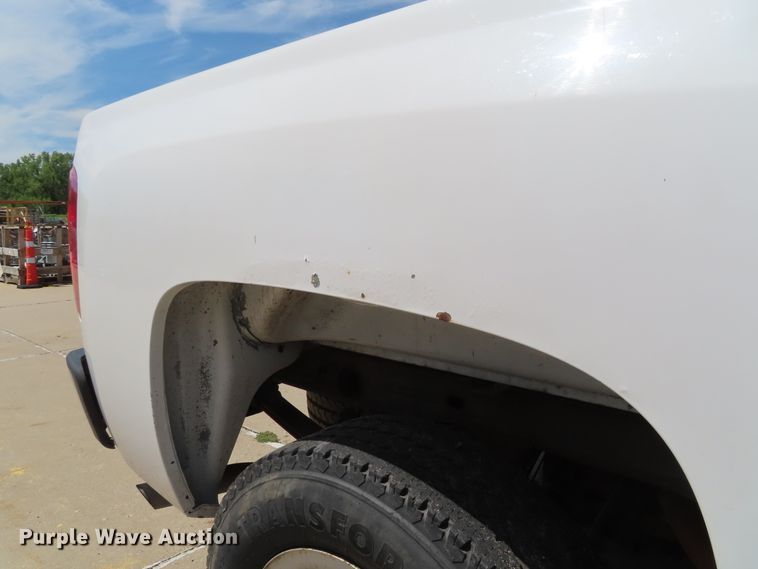 image for item DH0274 2007 Chevrolet Silverado 1500 Ext. Cab pickup truck