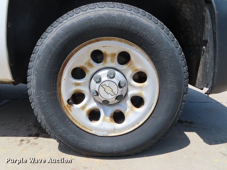 image for item DH0274 2007 Chevrolet Silverado 1500 Ext. Cab pickup truck