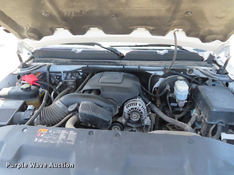 image for item DH0276 2011 Chevrolet Silverado 1500 Ext. Cab pickup truck