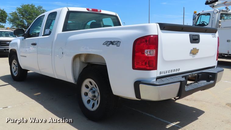 image for item DH0277 2008 Chevrolet Silverado 1500 Ext. Cab pickup truck