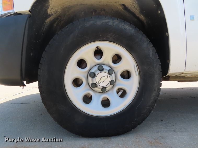 image for item DH0277 2008 Chevrolet Silverado 1500 Ext. Cab pickup truck