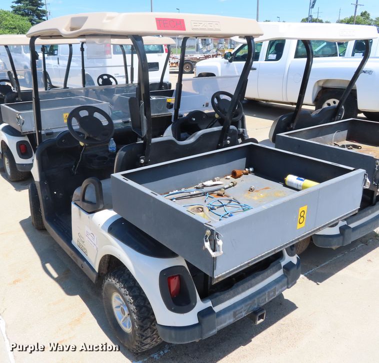 Ezgo 606600G01 golf cart in Topeka, KS Item DH0283 sold Purple Wave