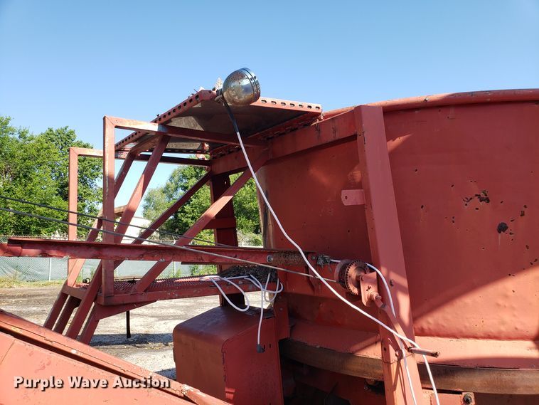 image for item DH4505 Mixer