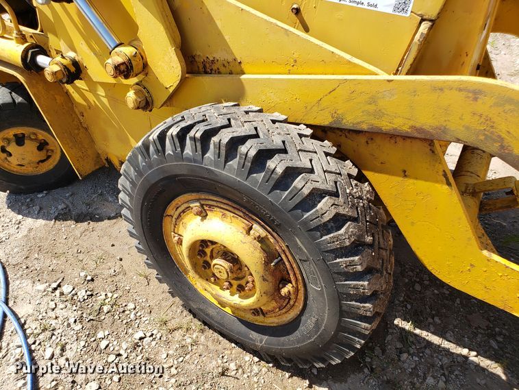 image for item DH4511 International Payloader wheel loader