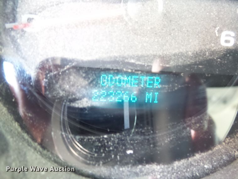 image for item DX9193 2007 GMC Sierra 1500 pickup truck