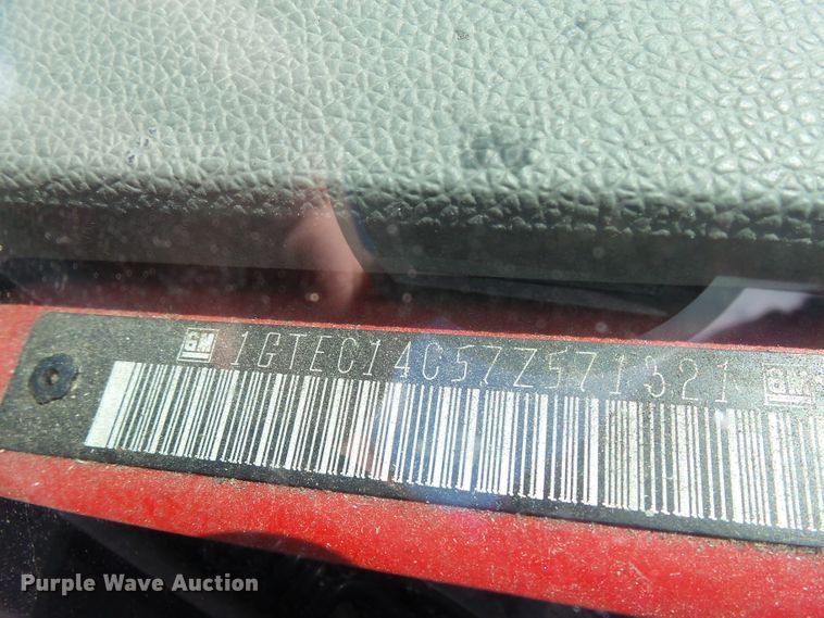 image for item DX9193 2007 GMC Sierra 1500 pickup truck