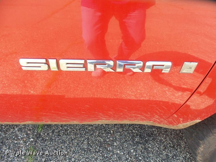 image for item DX9193 2007 GMC Sierra 1500 pickup truck