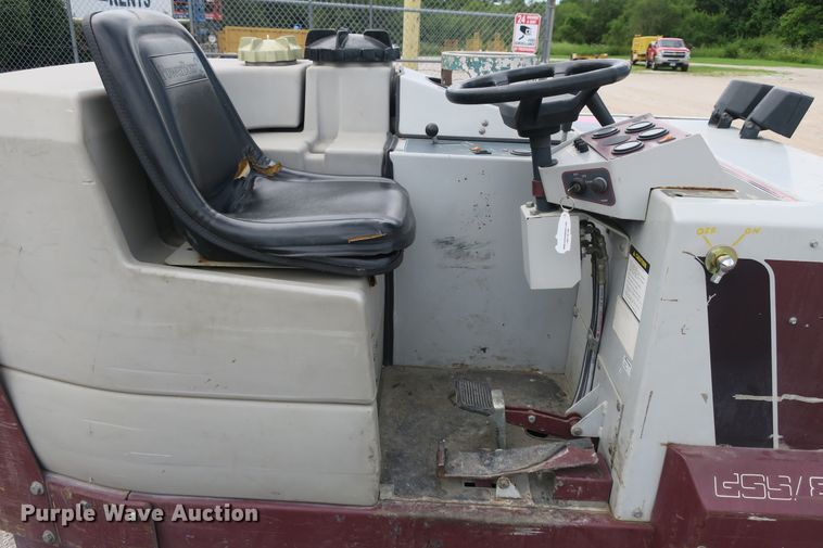 image for item EA9326 Power Boss CSS/82 floor scrubber