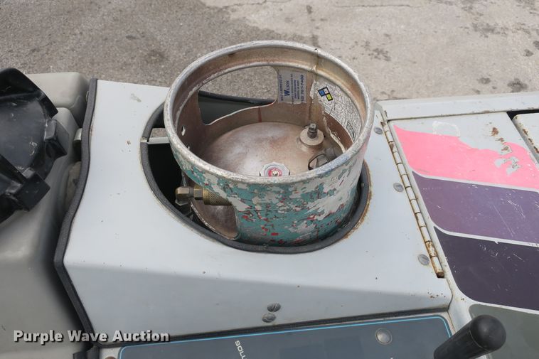 image for item EA9326 Power Boss CSS/82 floor scrubber