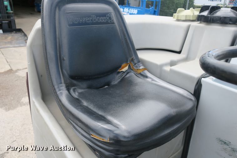 image for item EA9326 Power Boss CSS/82 floor scrubber