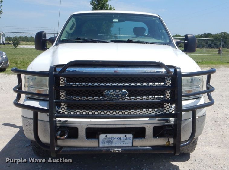 image for item ED9385 2005 Ford F250 Super Duty XLT SuperCab pickup truck