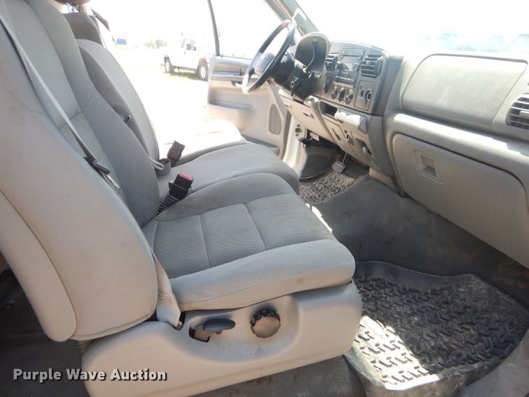 image for item ED9385 2005 Ford F250 Super Duty XLT SuperCab pickup truck