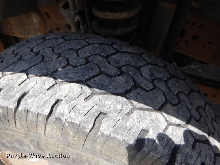 image for item ED9385 2005 Ford F250 Super Duty XLT SuperCab pickup truck