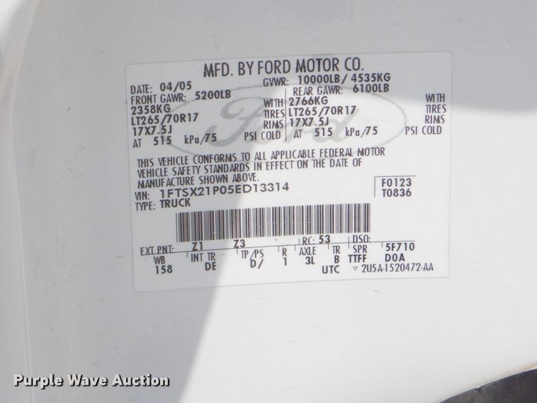 image for item ED9385 2005 Ford F250 Super Duty XLT SuperCab pickup truck