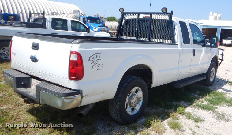 image for item ED9387 2011 Ford F250 Super Duty XLT SuperCab pickup truck