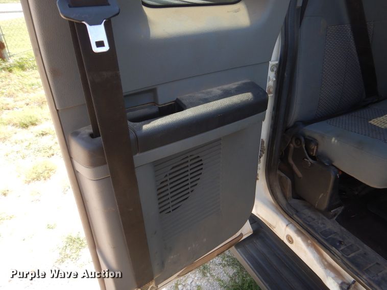 image for item ED9387 2011 Ford F250 Super Duty XLT SuperCab pickup truck