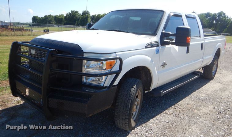 image for item ED9421 2011 Ford F250 Super Duty Crew Cab pickup truck