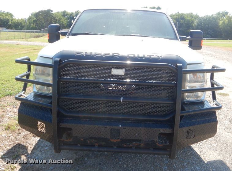 image for item ED9421 2011 Ford F250 Super Duty Crew Cab pickup truck