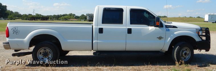 image for item ED9421 2011 Ford F250 Super Duty Crew Cab pickup truck