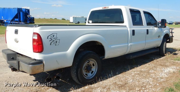 image for item ED9421 2011 Ford F250 Super Duty Crew Cab pickup truck