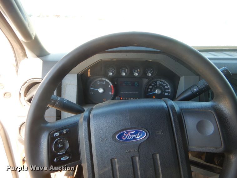 image for item ED9421 2011 Ford F250 Super Duty Crew Cab pickup truck