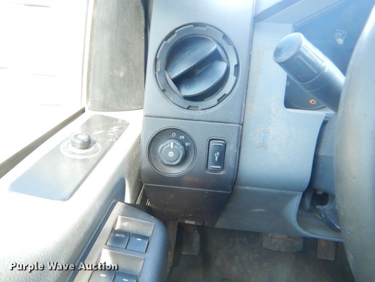 image for item ED9421 2011 Ford F250 Super Duty Crew Cab pickup truck