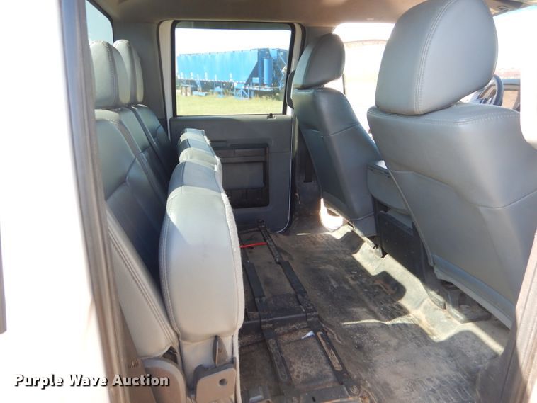 image for item ED9421 2011 Ford F250 Super Duty Crew Cab pickup truck