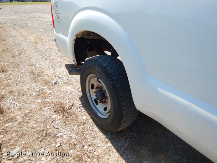 image for item ED9421 2011 Ford F250 Super Duty Crew Cab pickup truck