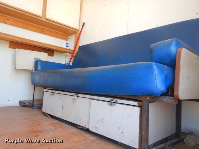 image for item ED9422 2001 Ford F650 Super Duty box truck