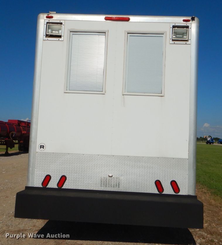 image for item ED9423 2008 Freightliner Business Class M2 command center truck