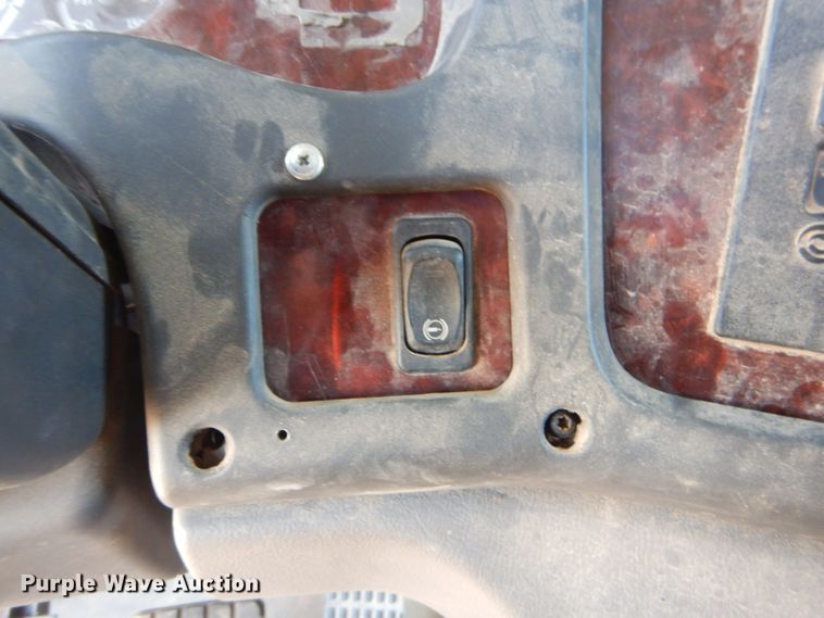 image for item ED9423 2008 Freightliner Business Class M2 command center truck