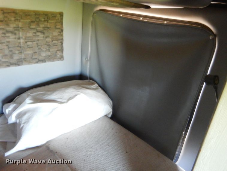 image for item ED9423 2008 Freightliner Business Class M2 command center truck