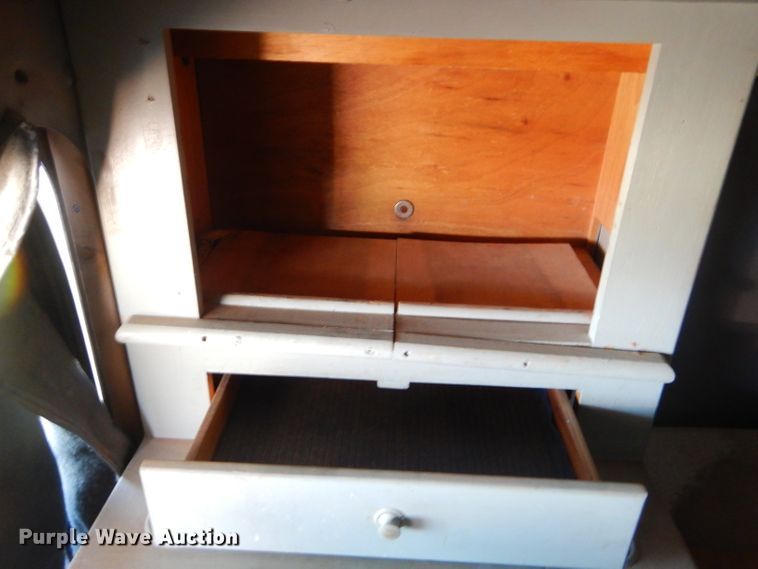 image for item ED9423 2008 Freightliner Business Class M2 command center truck