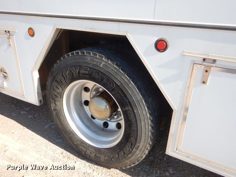 image for item ED9423 2008 Freightliner Business Class M2 command center truck