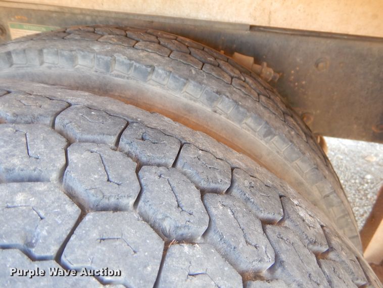 image for item ED9423 2008 Freightliner Business Class M2 command center truck