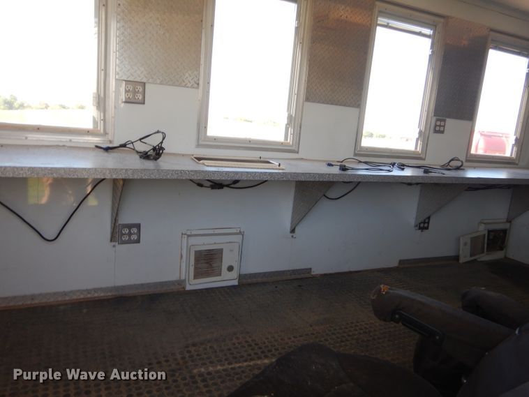 image for item ED9423 2008 Freightliner Business Class M2 command center truck