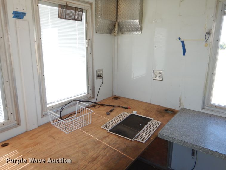 image for item ED9423 2008 Freightliner Business Class M2 command center truck