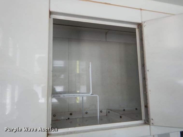 image for item ED9423 2008 Freightliner Business Class M2 command center truck