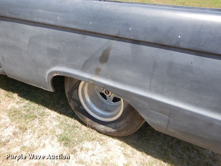 image for item ED9433 1961 Ford F100 pickup truck