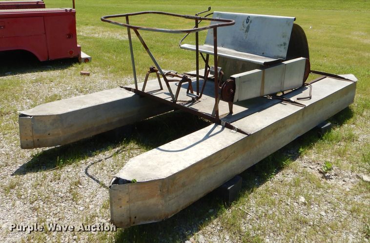 image for item ED9439 Aqua Car PEDLO paddle boat