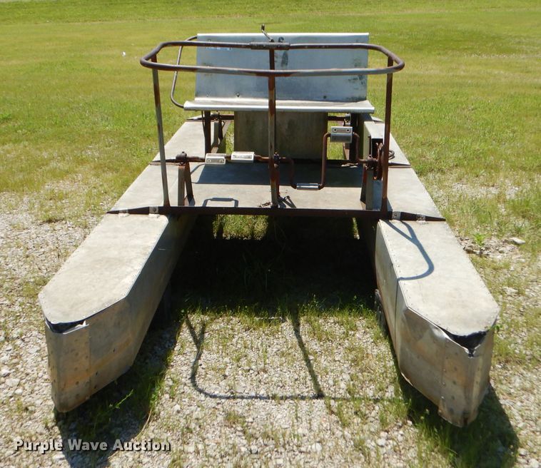 image for item ED9439 Aqua Car PEDLO paddle boat