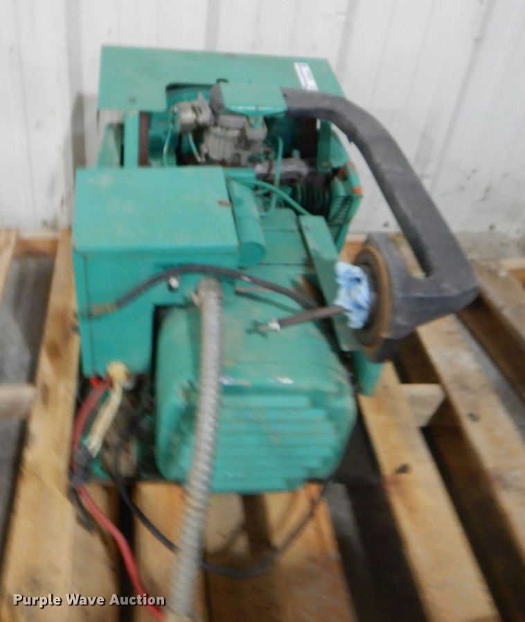 image for item ED9450 Onan 4.0CCK1R6000J generator