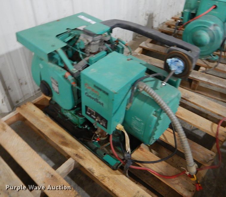 image for item ED9450 Onan 4.0CCK1R6000J generator