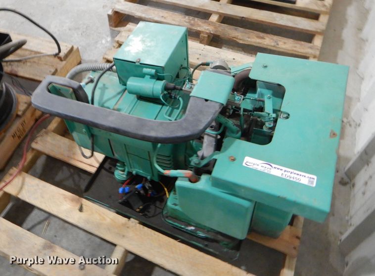 image for item ED9450 Onan 4.0CCK1R6000J generator