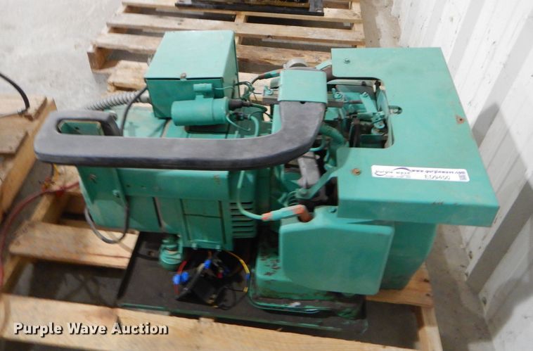 image for item ED9450 Onan 4.0CCK1R6000J generator