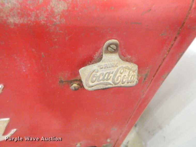 image for item ED9454 Coca-Cola cooler