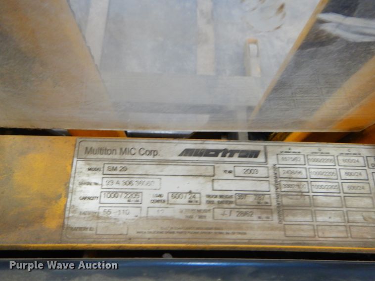 image for item ED9455 2003 Multiton SM20 lift