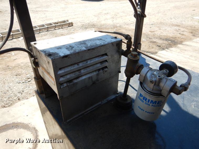 image for item ED9457 2004 Reznor RA235 oil heater