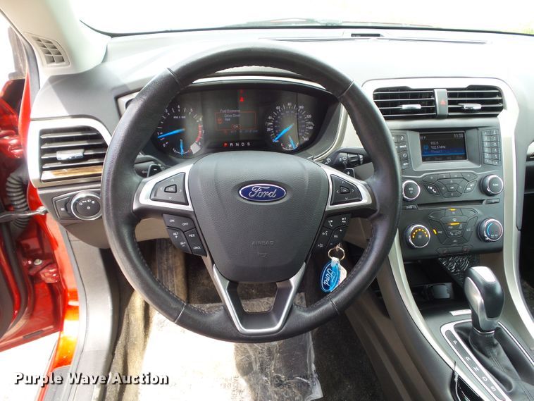 image for item EM9772 2015 Ford Fusion