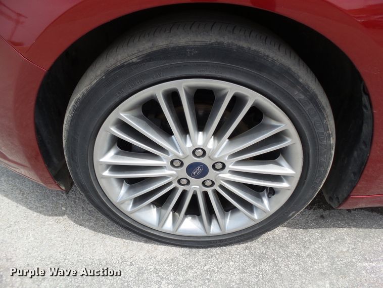 image for item EM9772 2015 Ford Fusion